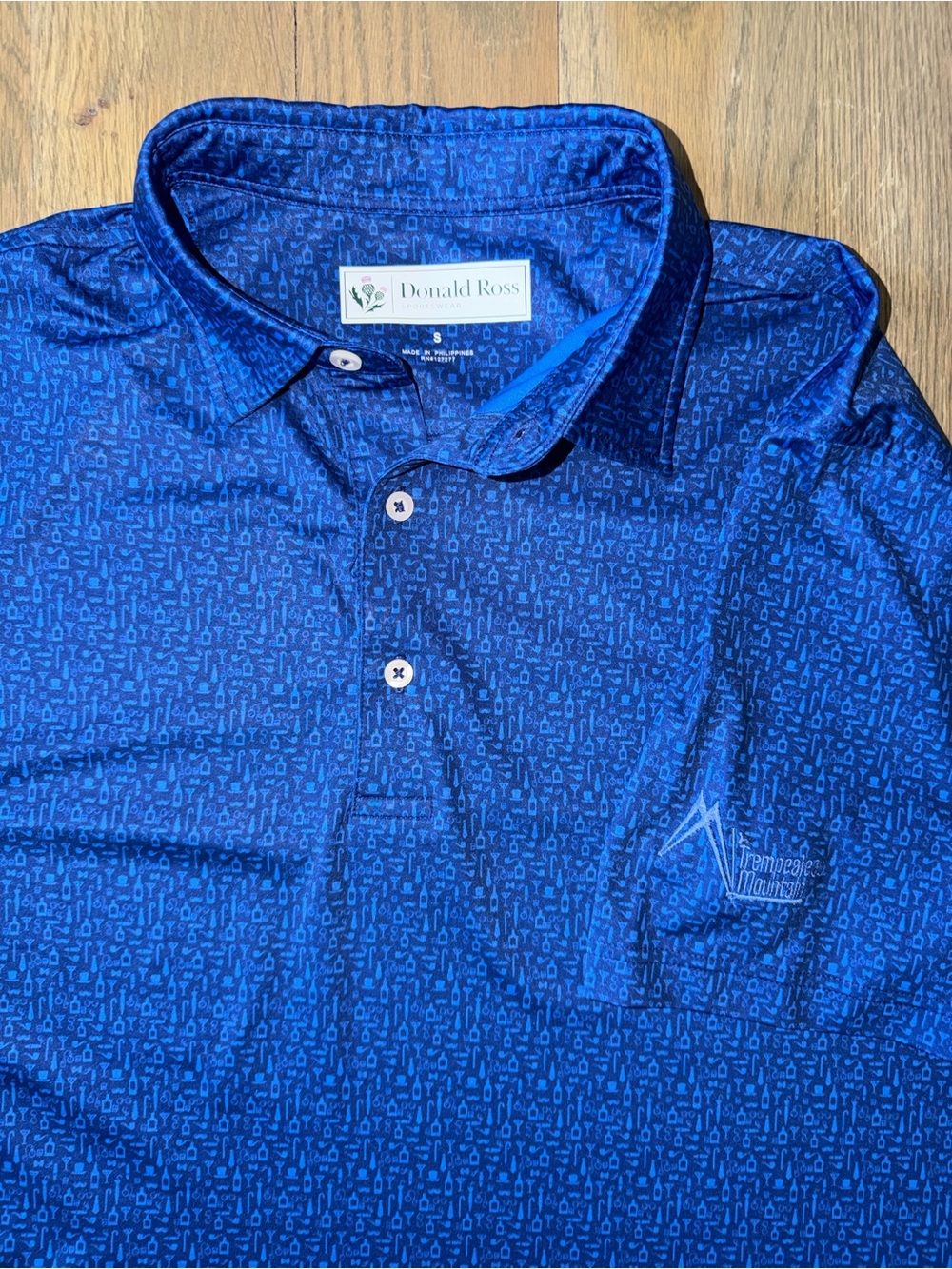 Donald Ross Golf Polo Shirt Size Small Trempealeau Mountain Blue Short Sleeve